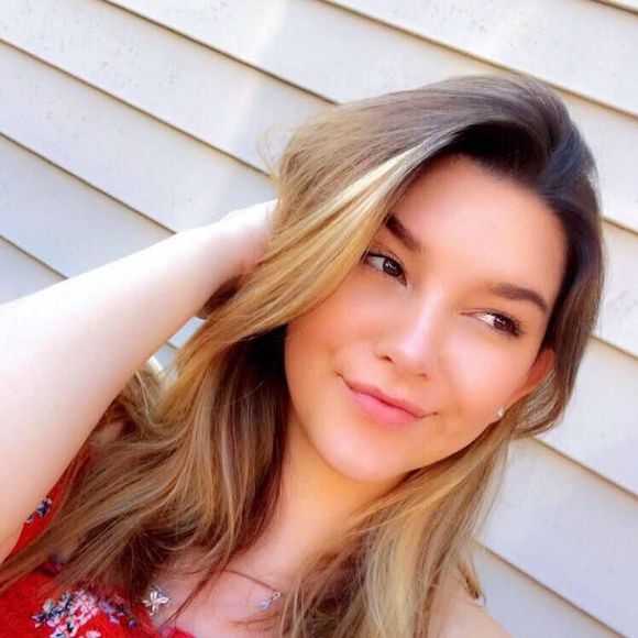 Meet the Posher Other - Meet your Posher, Lilly